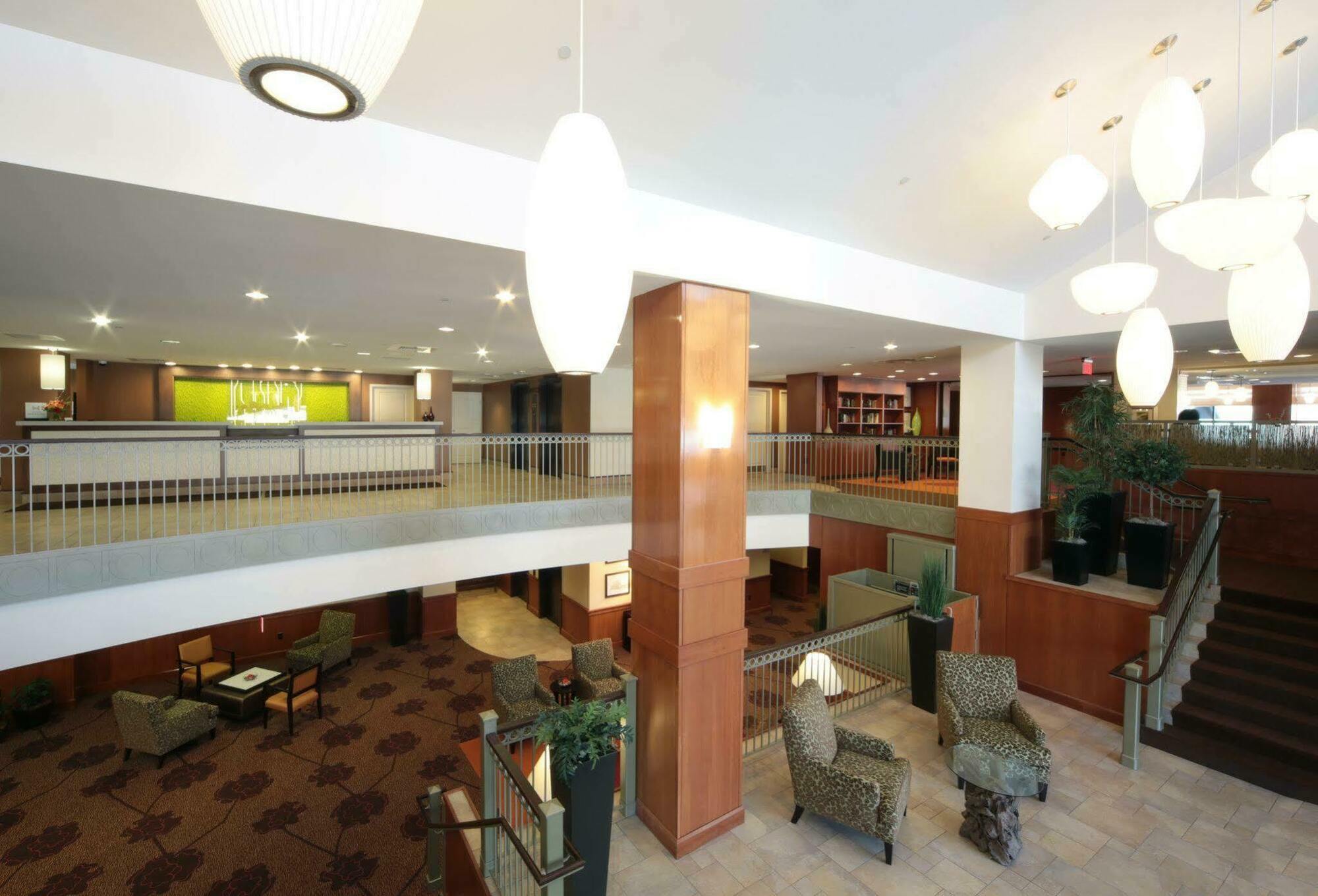 Hilton Garden Inn Pittsburgh University Place Interior photo